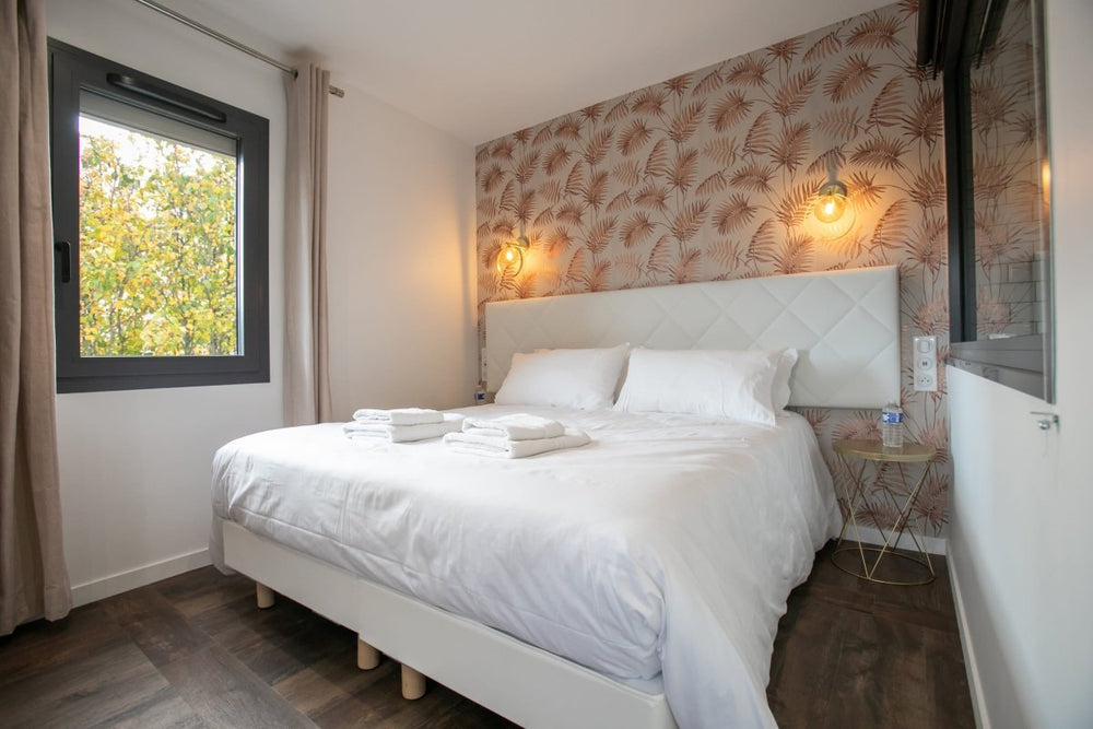 Le Chic & Balnéo - Love’nSpa - weekend en amoureux, love rooms avec spa ou jacuzzi privatif8 de Le Chic & Balnéo
