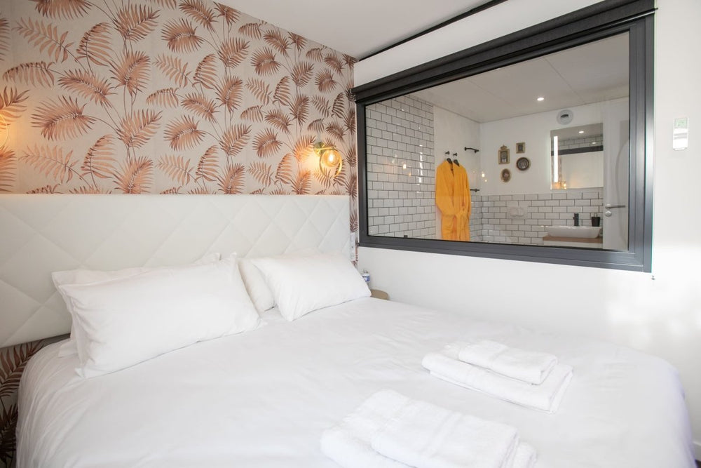 Le Chic & Balnéo - Love’nSpa - weekend en amoureux, love rooms avec spa ou jacuzzi privatif10 de Le Chic & Balnéo
