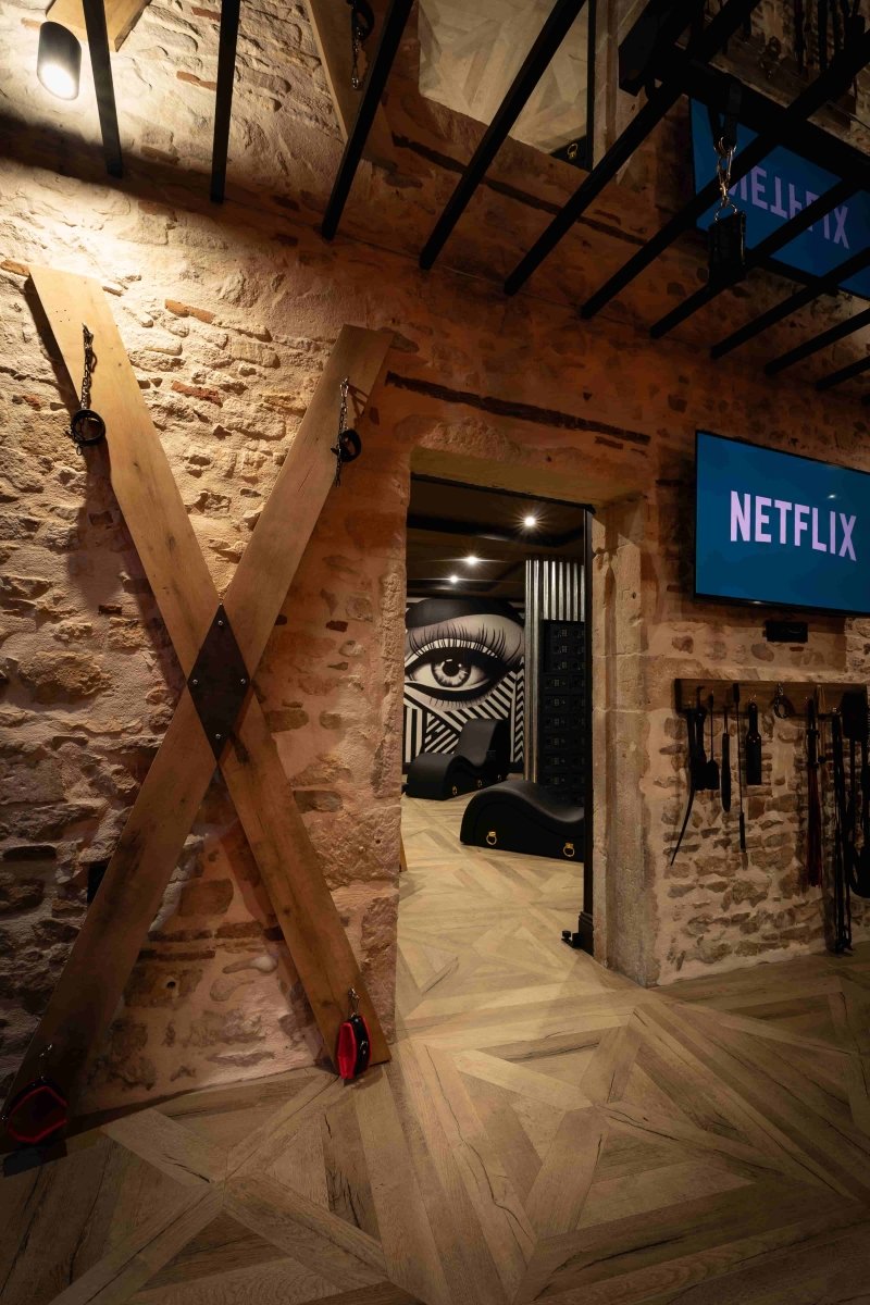 Le Donjon - Love’nSpa - weekend en amoureux, love rooms avec spa ou jacuzzi privatif10 de Le Donjon
