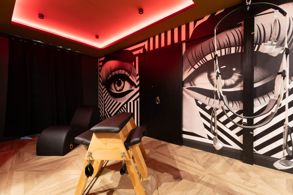 Le Donjon - Love’nSpa - weekend en amoureux, love rooms avec spa ou jacuzzi privatif3 de Le Donjon
