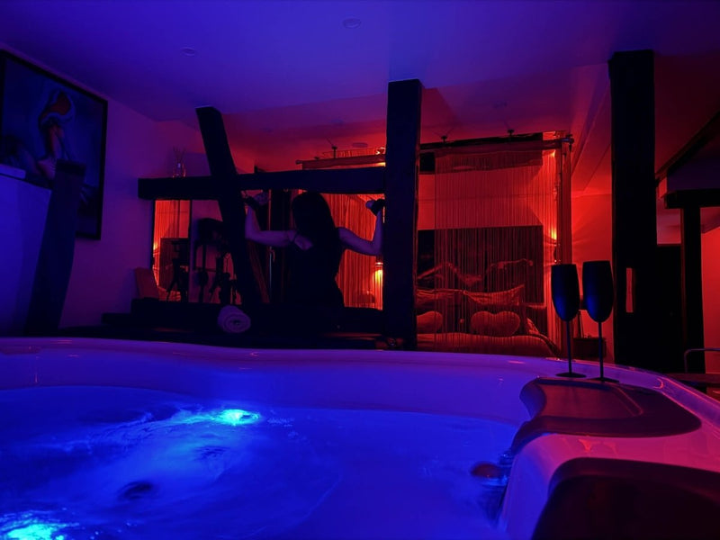 Le fruit défendu 67 - Love’nSpa - weekend en amoureux, love rooms avec spa ou jacuzzi privatif2 de Le fruit défendu 67
