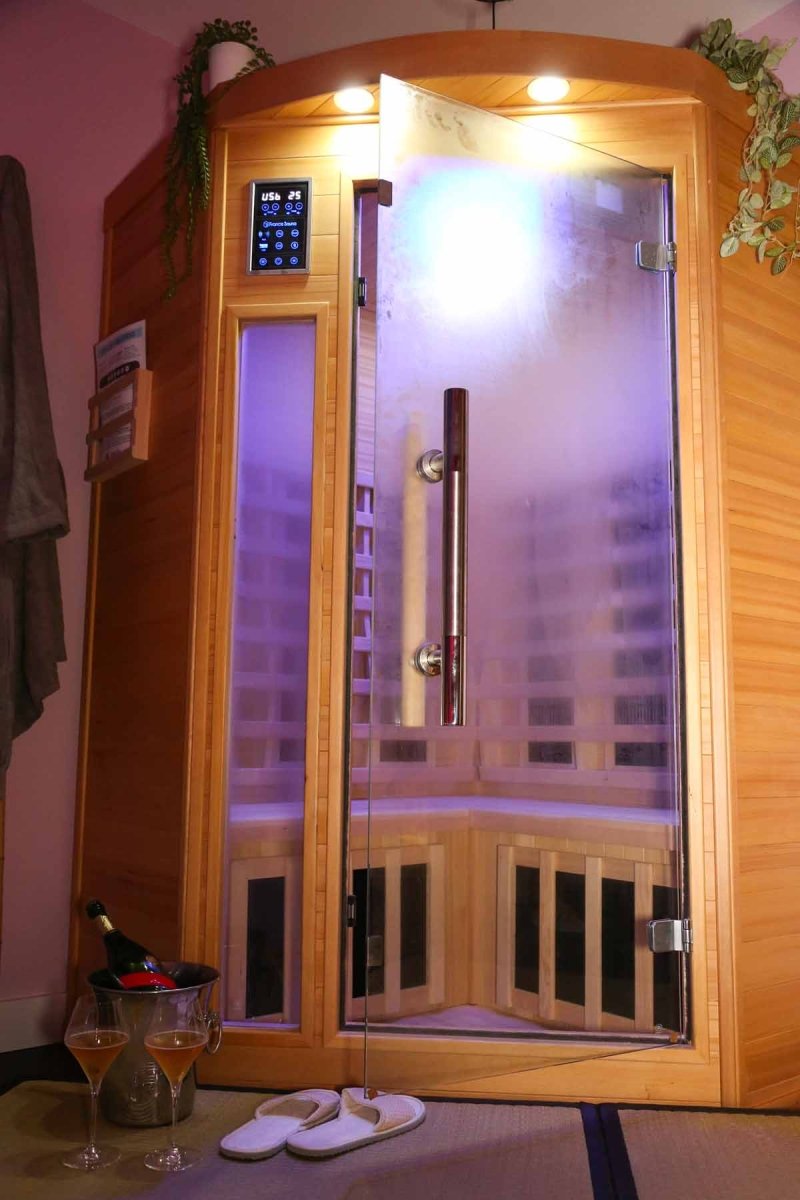 Le Jade Rouge - Love’nSpa - weekend en amoureux, love rooms avec spa ou jacuzzi privatif6 de Le Jade Rouge
