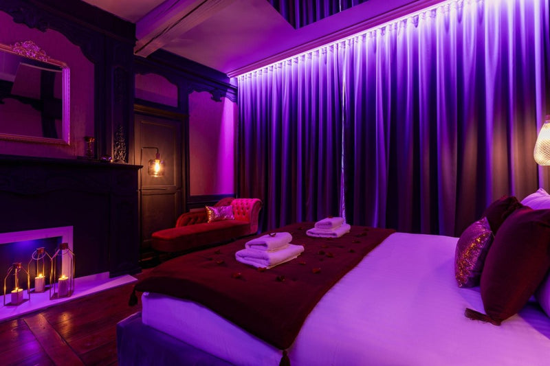 Le Love Castel - Love’nSpa - weekend en amoureux, love rooms avec spa ou jacuzzi privatif1 de Le Love Castel

