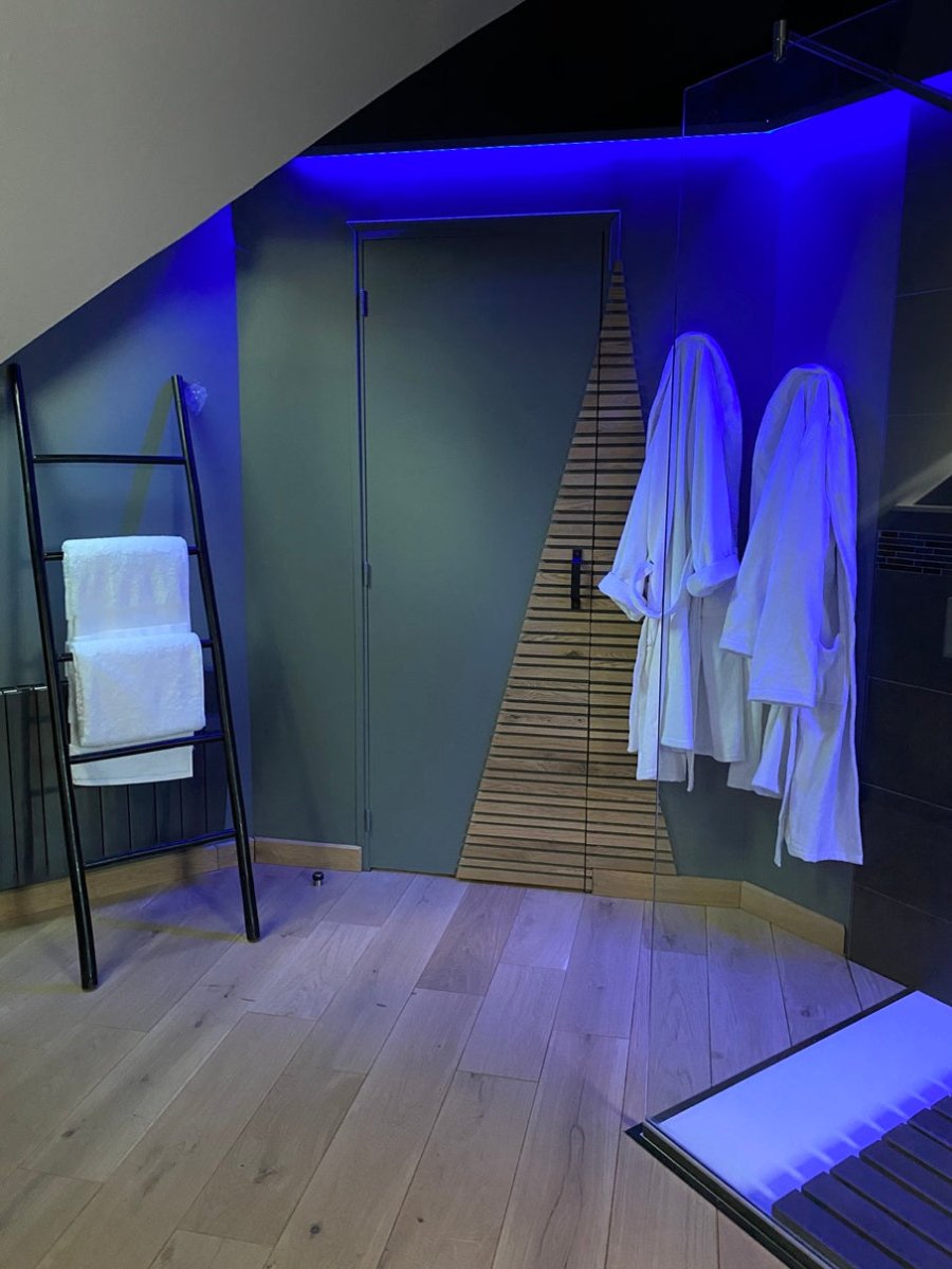 Le PasSage - Love’nSpa - weekend en amoureux, love rooms avec spa ou jacuzzi privatif7 de Le PasSage
