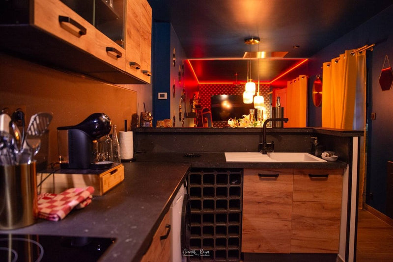 LE PAVILLON DES AMANTS - Love’nSpa - weekend en amoureux, love rooms avec spa ou jacuzzi privatif