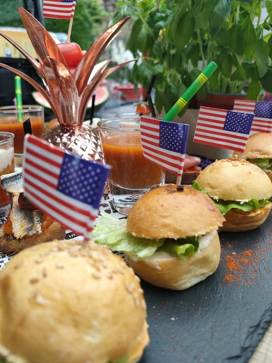 Le Quart D'Heure Américain - Love’nSpa - weekend en amoureux, love rooms avec spa ou jacuzzi privatif10 de Le Quart D'Heure Américain
