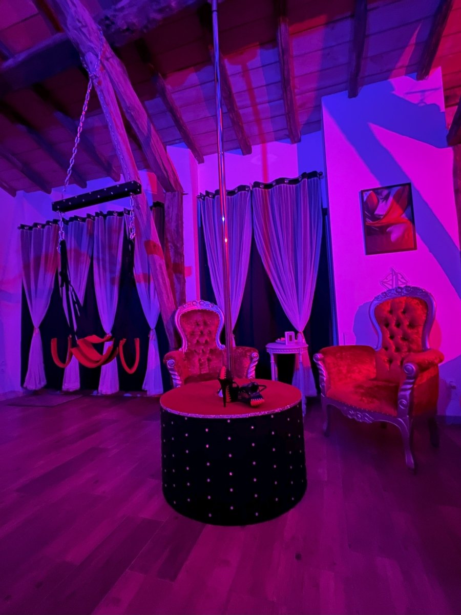 Le Secret du Pigeonnier - Love’nSpa - weekend en amoureux, love rooms avec spa ou jacuzzi privatif2 de The Secret of the Dovecote
