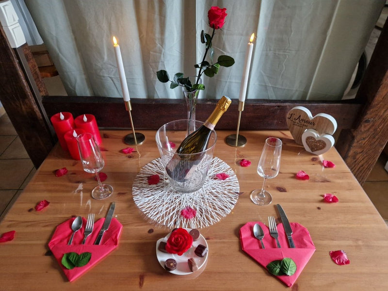 L'Ecrin d'Amour - Love’nSpa - weekend en amoureux, love rooms avec spa ou jacuzzi privatif3 de L'Ecrin d'Amour
