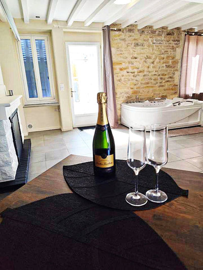 L'Ecrin de Mailly - Love’nSpa - weekend en amoureux, love rooms avec spa ou jacuzzi privatif