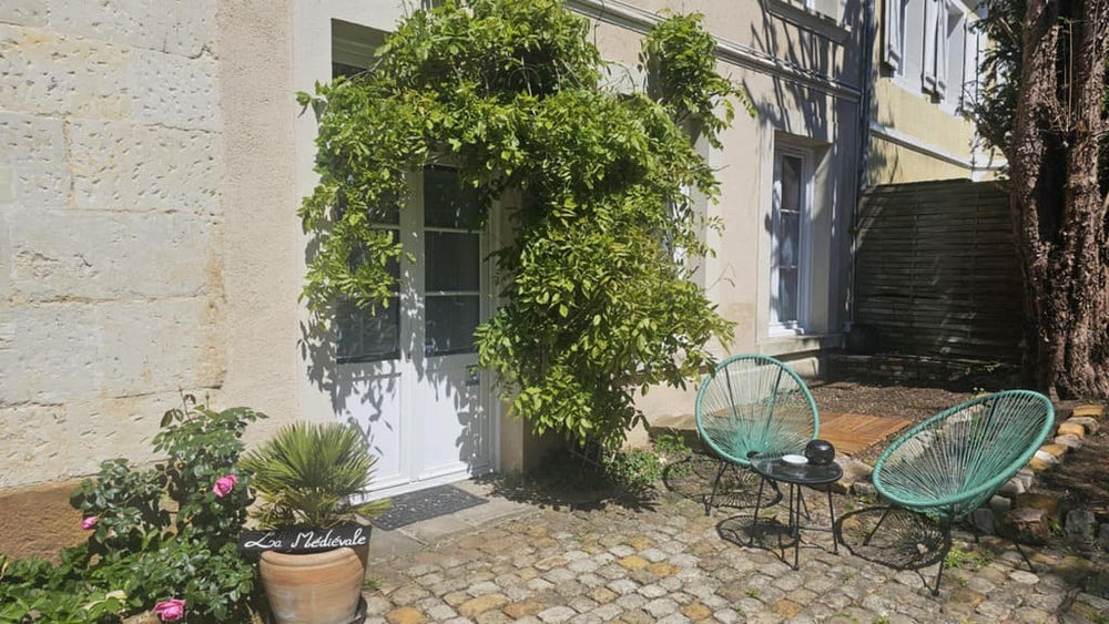 L'écrin - La Suite médiévale - Love’nSpa - weekend en amoureux, love rooms avec spa ou jacuzzi privatif7 de L'écrin - La Suite médiévale
