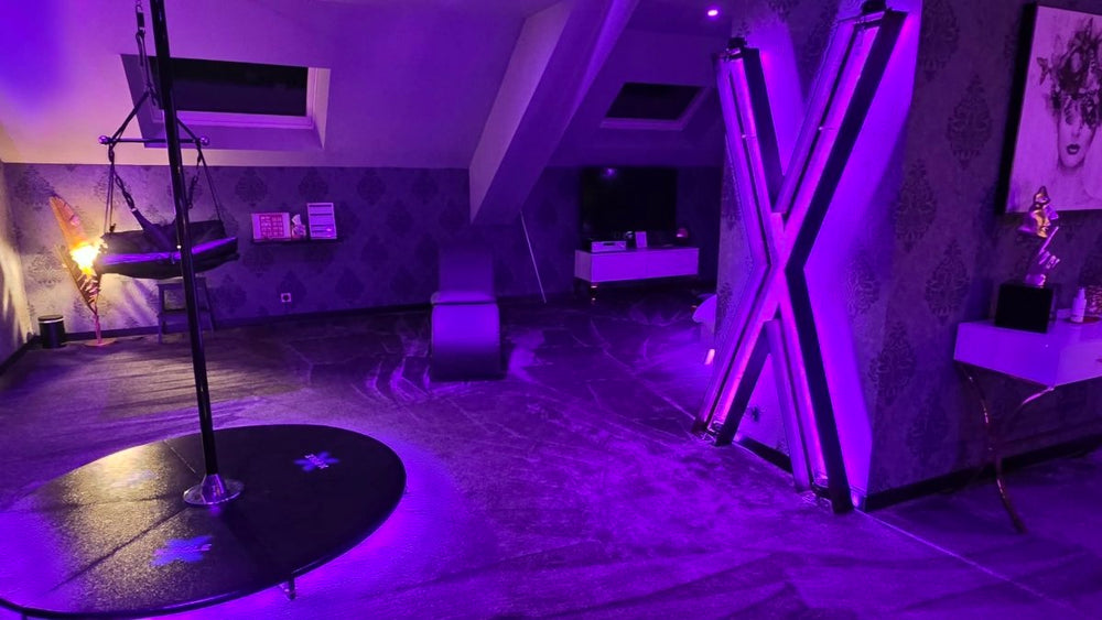 L'Elixir Vitré - Le secret de l'Elixir - Love’nSpa - weekend en amoureux, love rooms avec spa ou jacuzzi privatif10 de L'Elixir Vitré - Le secret de l'Elixir
