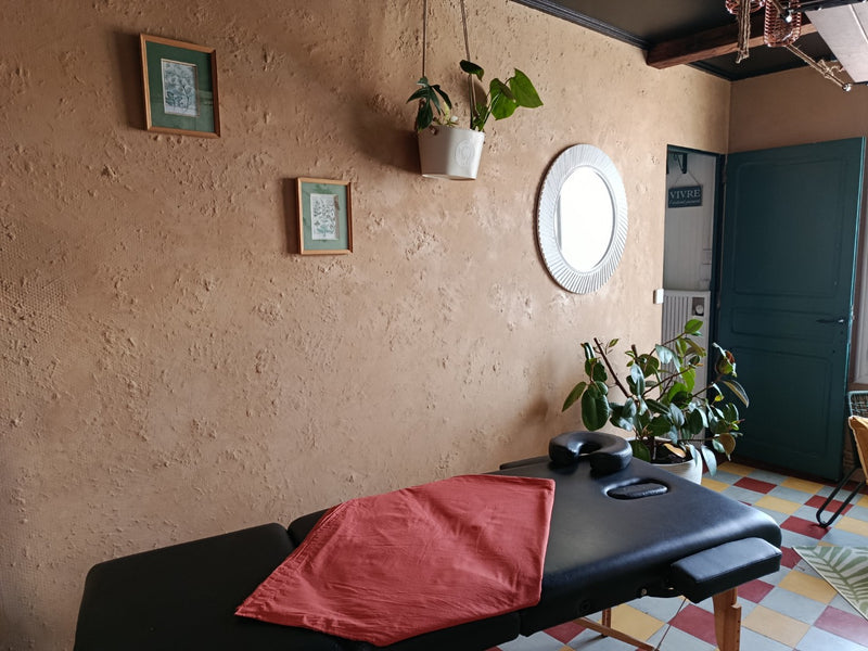 L'Enchanteuse - Love’nSpa - weekend en amoureux, love rooms avec spa ou jacuzzi privatif3 de L'Enchanteuse
