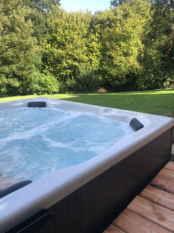Les Ajoncs - Love’nSpa - weekend en amoureux, love rooms avec spa ou jacuzzi privatif