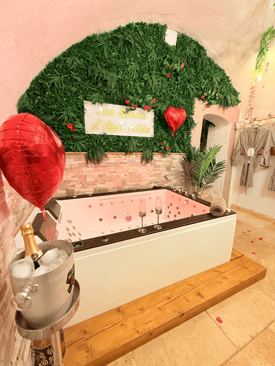 Les Bains d'Aphrodite - Love’nSpa - weekend en amoureux, love rooms avec spa ou jacuzzi privatif