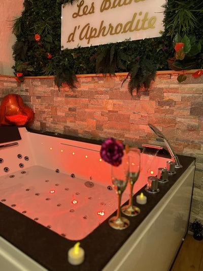 Les Bains d'Aphrodite - Love’nSpa - weekend en amoureux, love rooms avec spa ou jacuzzi privatif