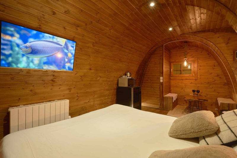 Les Cottages du Parc - Le Cottage Suédois - Love’nSpa - weekend en amoureux, love rooms avec spa ou jacuzzi privatif