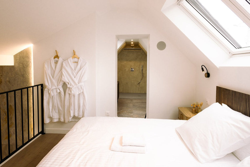 Les Eclats d'Amour - Love’nSpa - weekend en amoureux, love rooms avec spa ou jacuzzi privatif7 de Les Eclats d'Amour - L'Éclat Séléné
