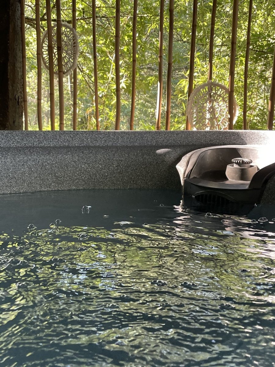 Les Landines - L'O2 de verre et de bois et son spa - Love’nSpa - weekend en amoureux, love rooms avec spa ou jacuzzi privatif14 de Les Landines - L'O2 de verre et de bois et son spa
