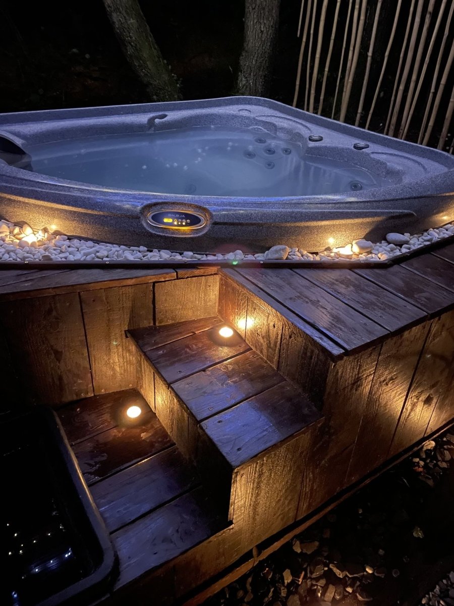Les Landines - L'O2 de verre et de bois et son spa - Love’nSpa - weekend en amoureux, love rooms avec spa ou jacuzzi privatif6 de Les Landines - L'O2 de verre et de bois et son spa

