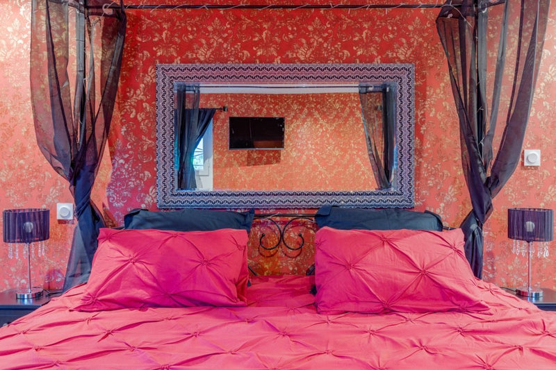 Les nuances de Mélis - Love’nSpa - weekend en amoureux, love rooms avec spa ou jacuzzi privatif4 de Les nuances de Mélis
