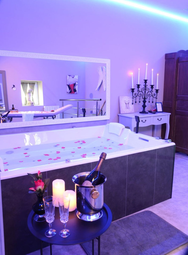 LES SECRETS DE WINNA - Love’nSpa - weekend en amoureux, love rooms avec spa ou jacuzzi privatif2 de LES SECRETS DE WINNA
