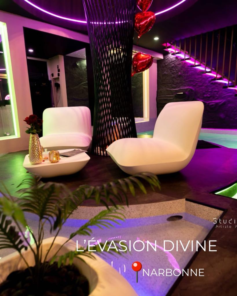 Les Secrets Rooms L'EVASION DIVINE - Love’nSpa - weekend en amoureux, love rooms avec spa ou jacuzzi privatif3 de Les Secrets Rooms L'EVASION DIVINE
