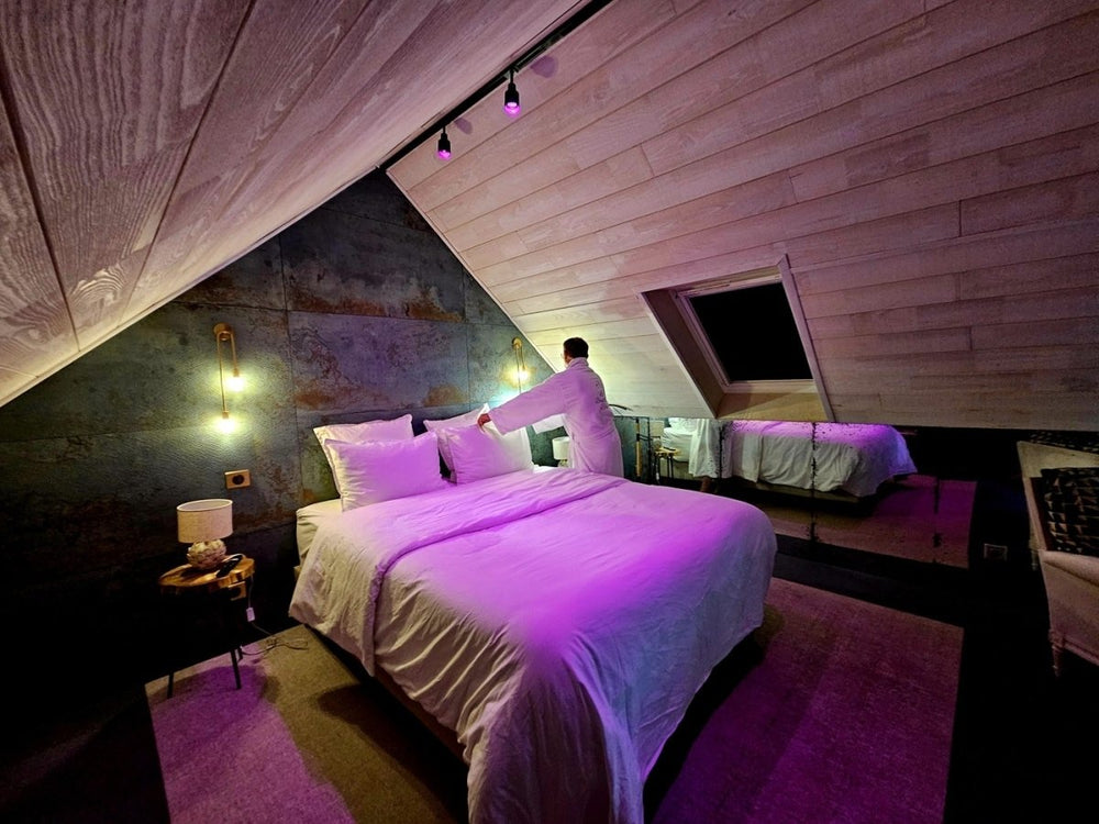 Les Suites du Bouddha Bleu - Ananda Duplex - Love’nSpa - weekend en amoureux, love rooms avec spa ou jacuzzi privatif7 de Les Suites du Bouddha Bleu - Ananda Duplex
