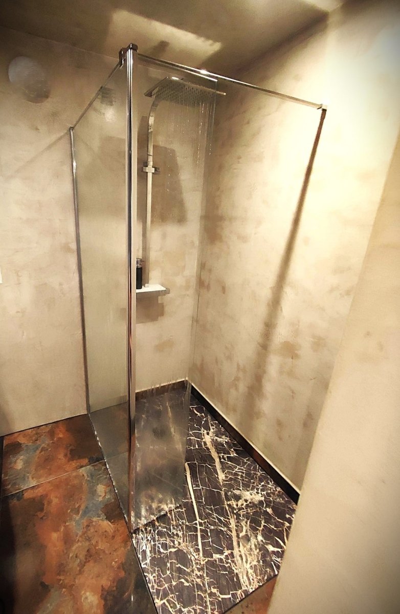 Les Suites du Bouddha Bleu - Ananda Duplex - Love’nSpa - weekend en amoureux, love rooms avec spa ou jacuzzi privatif8 de Les Suites du Bouddha Bleu - Ananda Duplex
