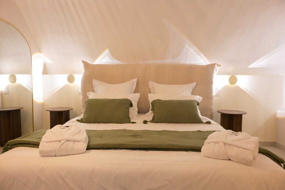 Les Voûtes - Suite Spa Balnéo & Hammam privatifs - Love’nSpa - weekend en amoureux, love rooms avec spa ou jacuzzi privatif10 de Les Voûtes - Suite Spa Balnéo & Hammam privatifs
