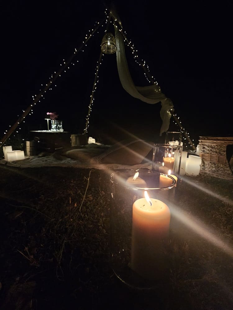 L'Essentiel 84 - La suite ÉVASION - Love’nSpa - weekend en amoureux, love rooms avec spa ou jacuzzi privatif14 de L'Essentiel Gîte de Charme 5 Etoiles - La suite ÉVASION
