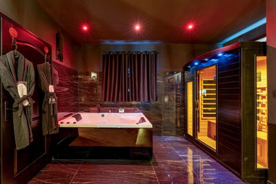 L'Essentiel Gîte de Charme 5 Etoiles - La suite TENTATION - Love’nSpa - weekend en amoureux, love rooms avec spa ou jacuzzi privatif