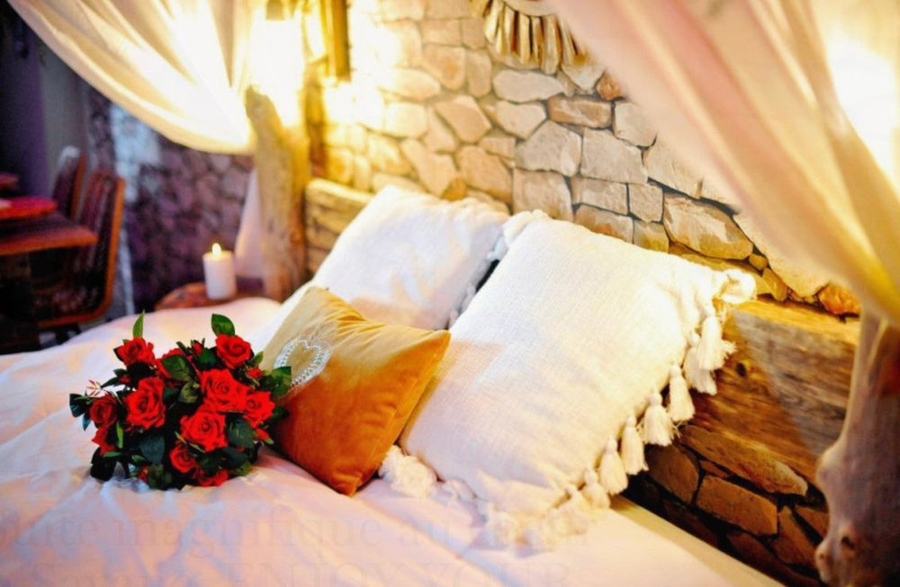 L'Évasion Safari insolite: Spa XXL, Cascade, Cinéma - Love’nSpa - weekend en amoureux, love rooms avec spa ou jacuzzi privatif8 de L'Évasion Safari insolite: Spa XXL, Cascade, Cinéma
