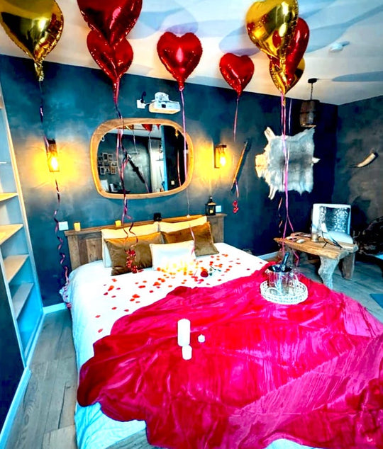 L'Évasion Scandinave Romantique : Spa XXL & Cinéma - Love’nSpa - weekend en amoureux, love rooms avec spa ou jacuzzi privatif
