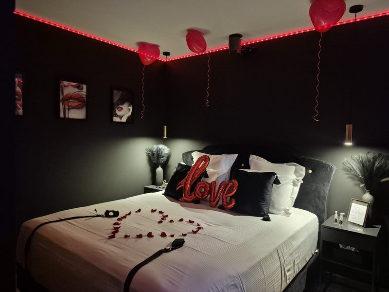 L'Impasse Des Cœurs - Love’nSpa - weekend en amoureux, love rooms avec spa ou jacuzzi privatif2 de L'Impasse Des Cœurs
