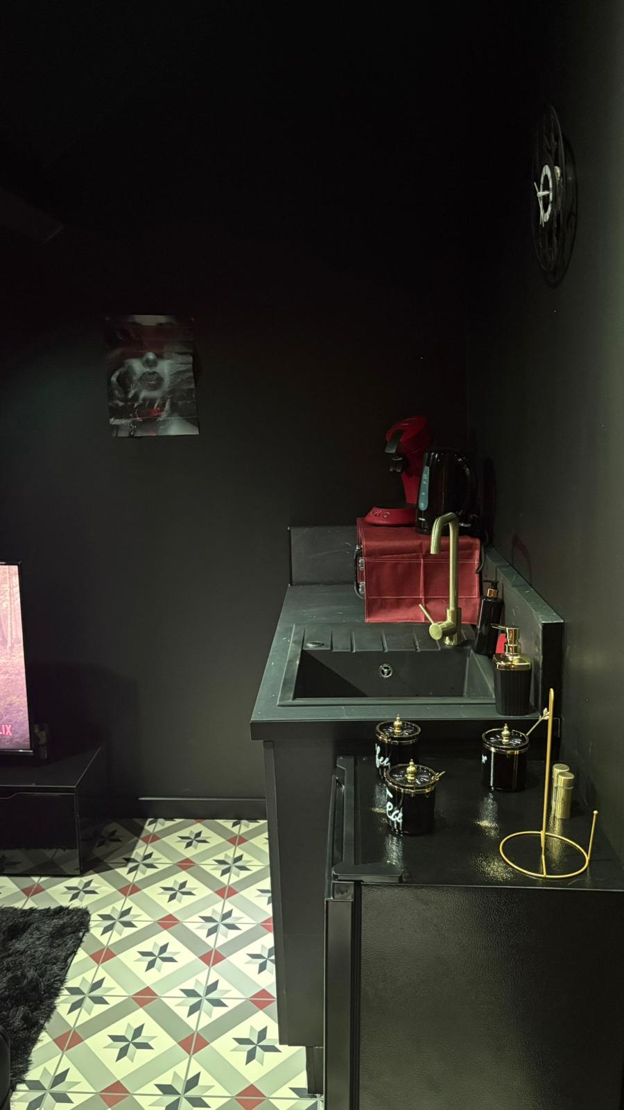 L'instant desir - Love’nSpa - weekend en amoureux, love rooms avec spa ou jacuzzi privatif16 de L'instant desir
