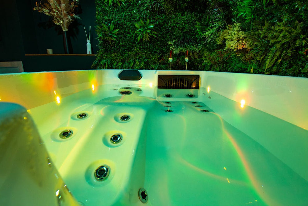 Locked loveroom - Love’nSpa - weekend en amoureux, love rooms avec spa ou jacuzzi privatif7 de Locked loveroom
