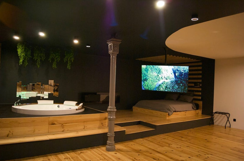 Loft Loveroom Cathédrale - Love’nSpa - weekend en amoureux, love rooms avec spa ou jacuzzi privatif4 de Loft Loveroom Cathédrale
