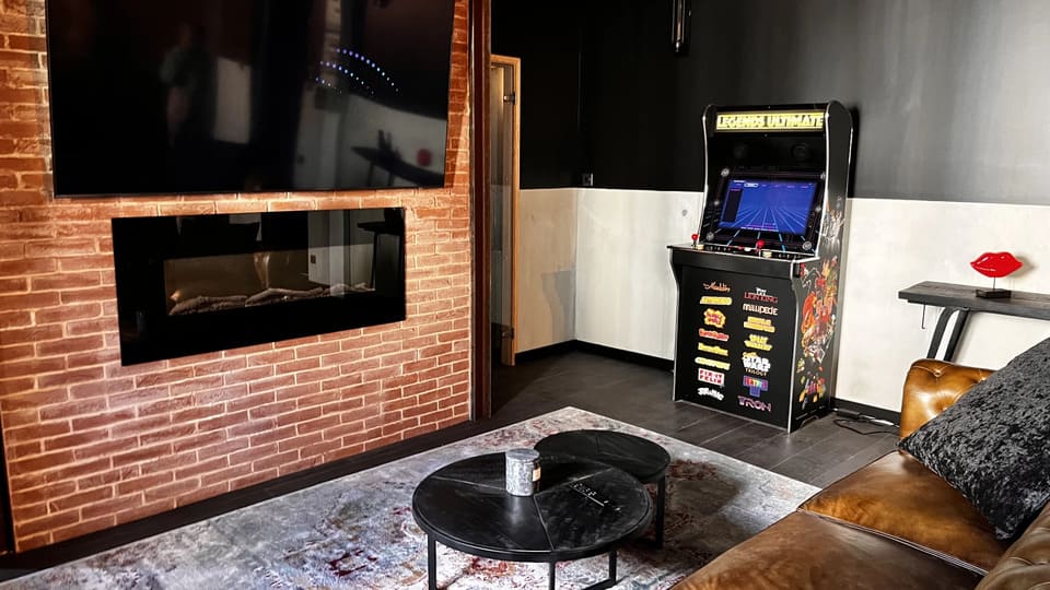 Loft Spa - St Etienne - Love’nSpa - weekend en amoureux, love rooms avec spa ou jacuzzi privatif7 de Loft Spa - St Etienne
