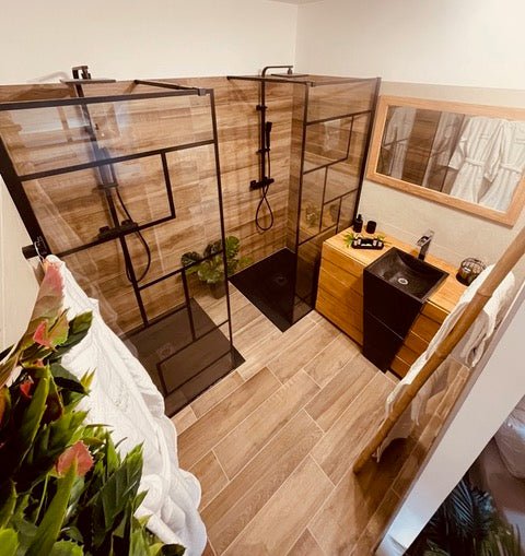 L'Oiseau du Paradis - Love’nSpa - weekend en amoureux, love rooms avec spa ou jacuzzi privatif6 de L'Oiseau du Paradis
