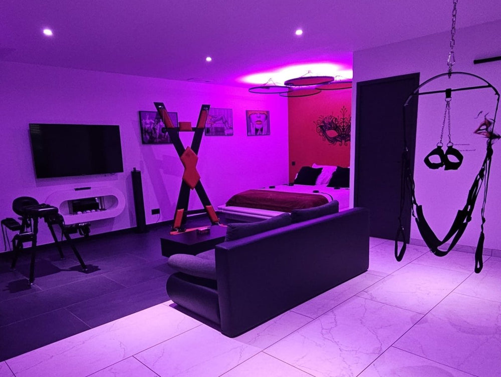 L'Olympe des Sens - APHRODITE • Déesse du désir - Love’nSpa - weekend en amoureux, love rooms avec spa ou jacuzzi privatif19 de L'Olympe des Sens - APHRODITE • Déesse du désir
