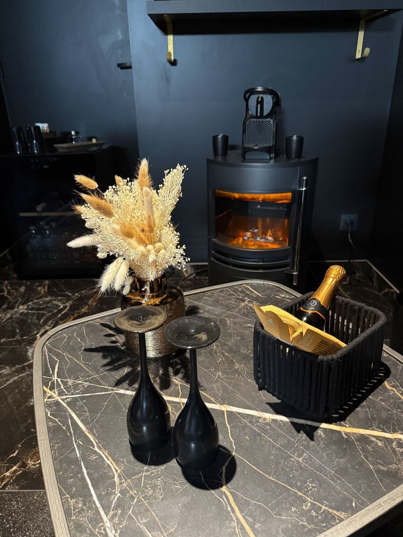 L'Or sombre - Love’nSpa - weekend en amoureux, love rooms avec spa ou jacuzzi privatif3 de L'Or sombre
