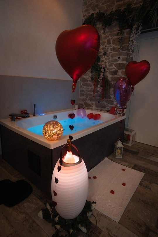 Lov’asion - Love’nSpa - weekend en amoureux, love rooms avec spa ou jacuzzi privatif