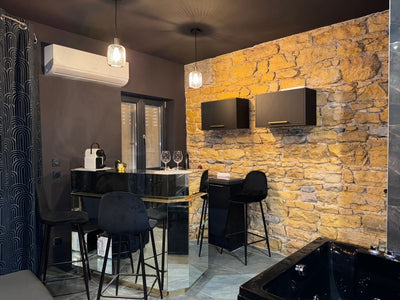 LOVE CLAIRE - Love’nSpa - weekend en amoureux, love rooms avec spa ou jacuzzi privatif