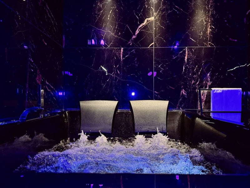 LOVE DAYAN - Love’nSpa - weekend en amoureux, love rooms avec spa ou jacuzzi privatif