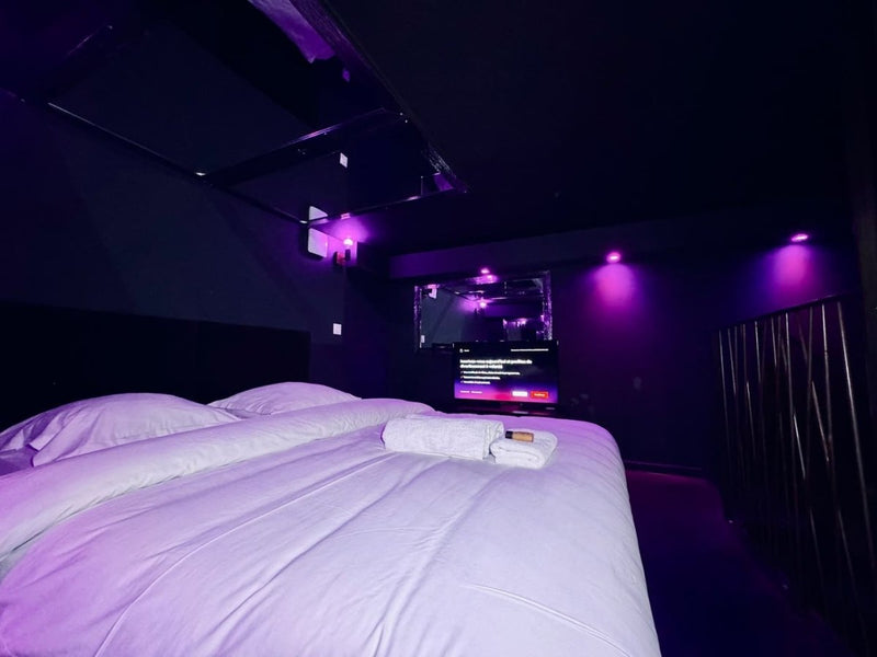 LOVE DAYAN - Love’nSpa - weekend en amoureux, love rooms avec spa ou jacuzzi privatif