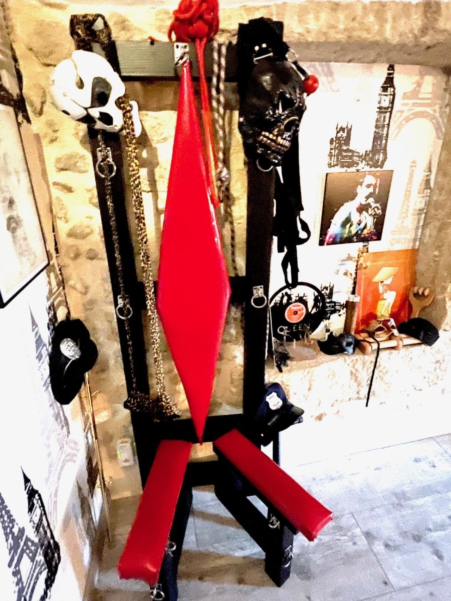 Love & Kinky Room with big SPAs & Sauna - Love’nSpa - weekend en amoureux, love rooms avec spa ou jacuzzi privatif11 de Love & Kinky Room with big SPAs & Sauna
