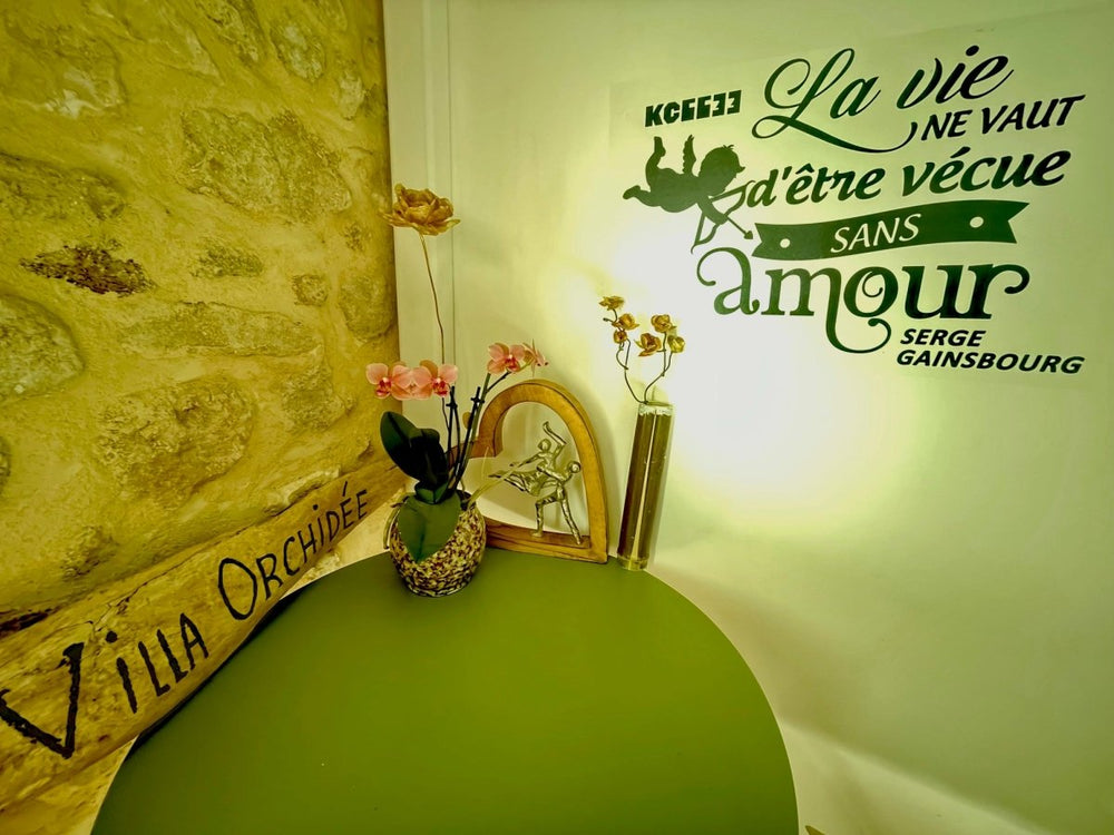 Love & Kinky Room with big SPAs & Sauna - Love’nSpa - weekend en amoureux, love rooms avec spa ou jacuzzi privatif16 de Love & Kinky Room with big SPAs & Sauna
