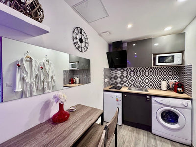 LOVE PIERRE SCIZE - Love’nSpa - weekend en amoureux, love rooms avec spa ou jacuzzi privatif