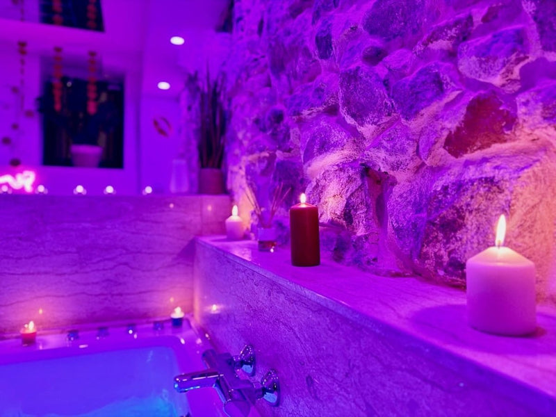 LOVE PIERRE SCIZE - Love’nSpa - weekend en amoureux, love rooms avec spa ou jacuzzi privatif