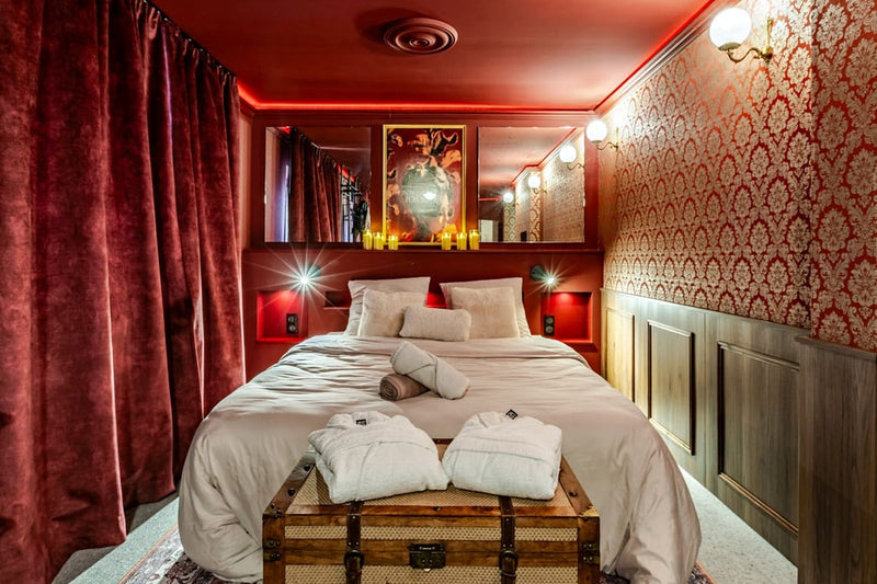 Love Room Alsace - La Courtisane - Love’nSpa - weekend en amoureux, love rooms avec spa ou jacuzzi privatif